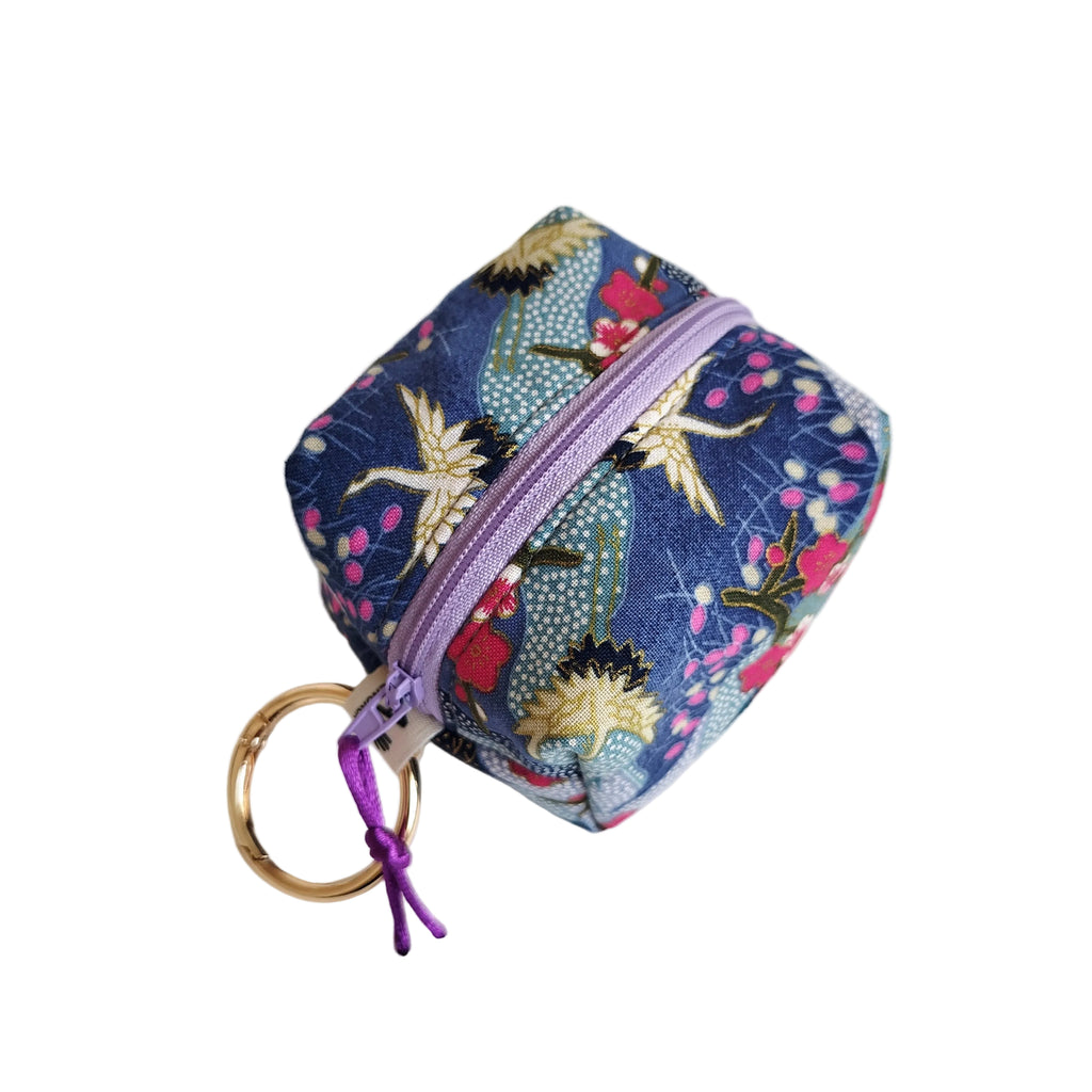 Mini charms azul grullas