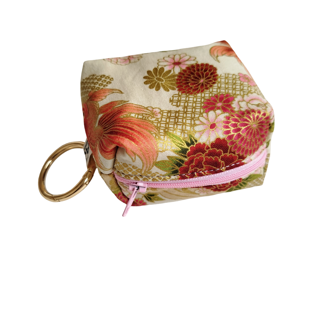 Mini charm carpas